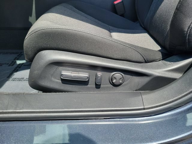 Certified 2025 Honda Accord SE image 9