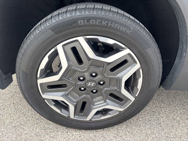 Used 2023 Hyundai Santa Fe Limited AWD/4WD image 19
