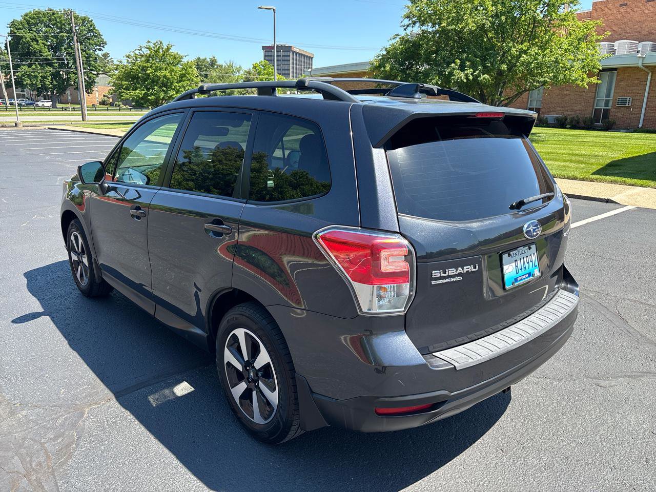 Used 2018 Subaru Forester 2.5i Premium AWD/4WD image 5