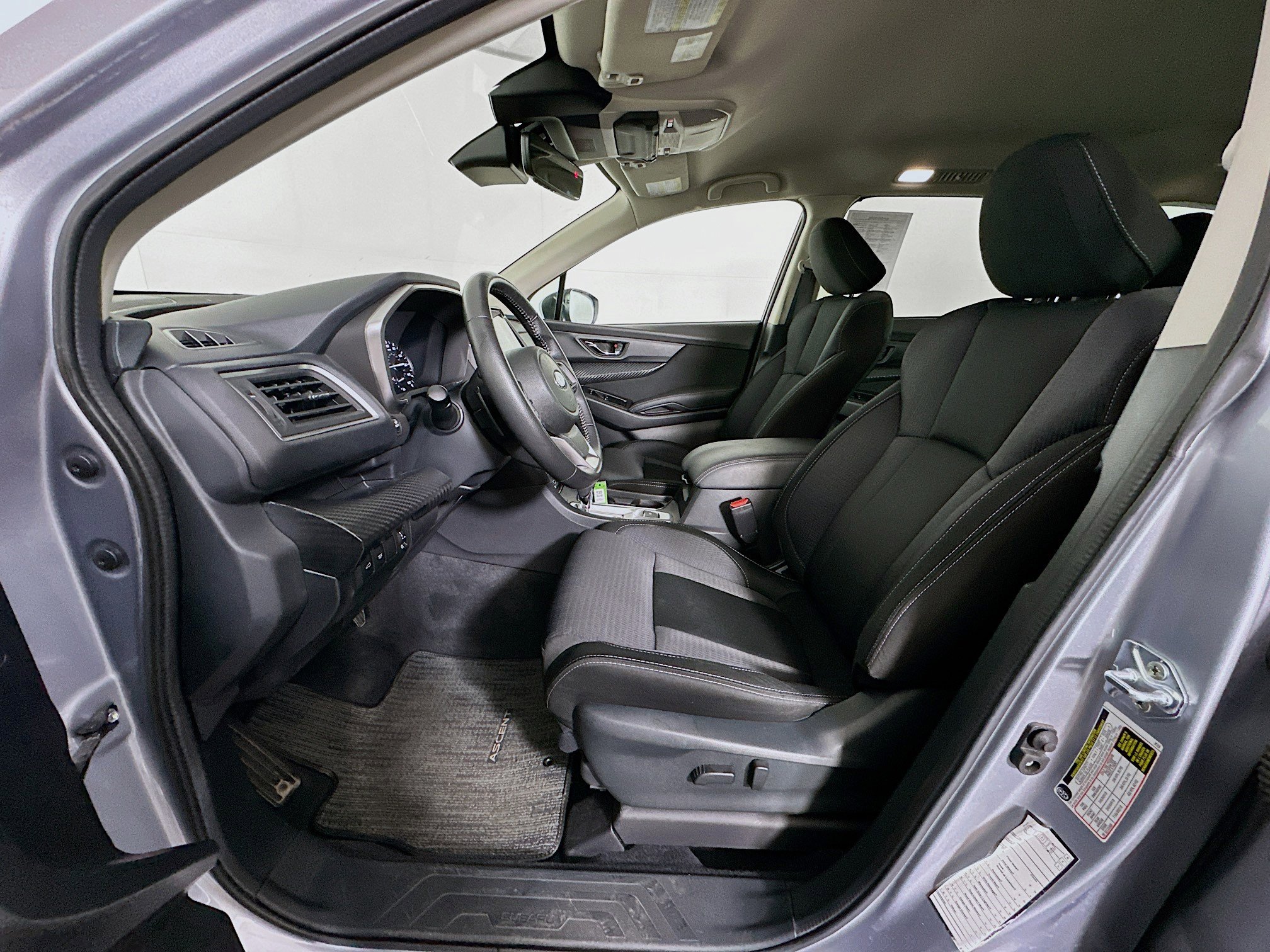 Used 2025 Subaru Ascent Premium image 13