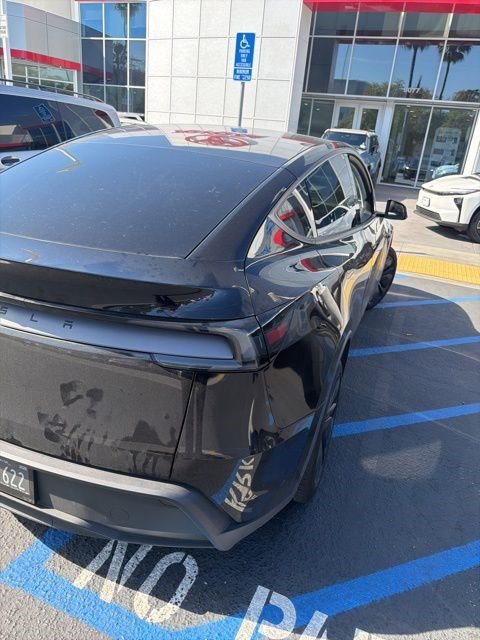 Used 2026 Tesla Model Y 2WD image 5
