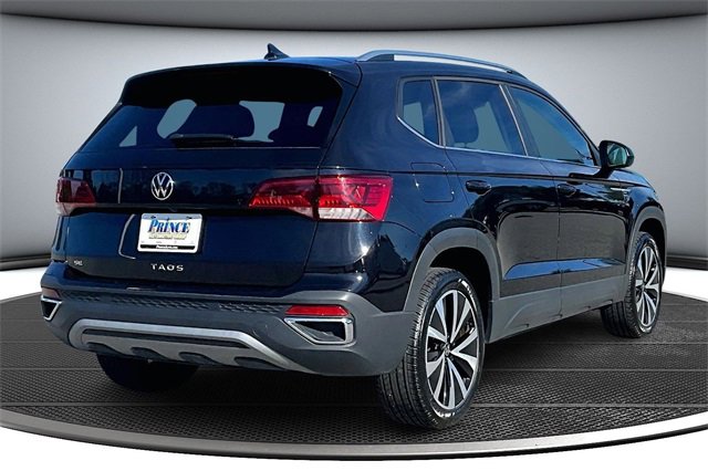 Used 2024 Volkswagen Taos SE image 6