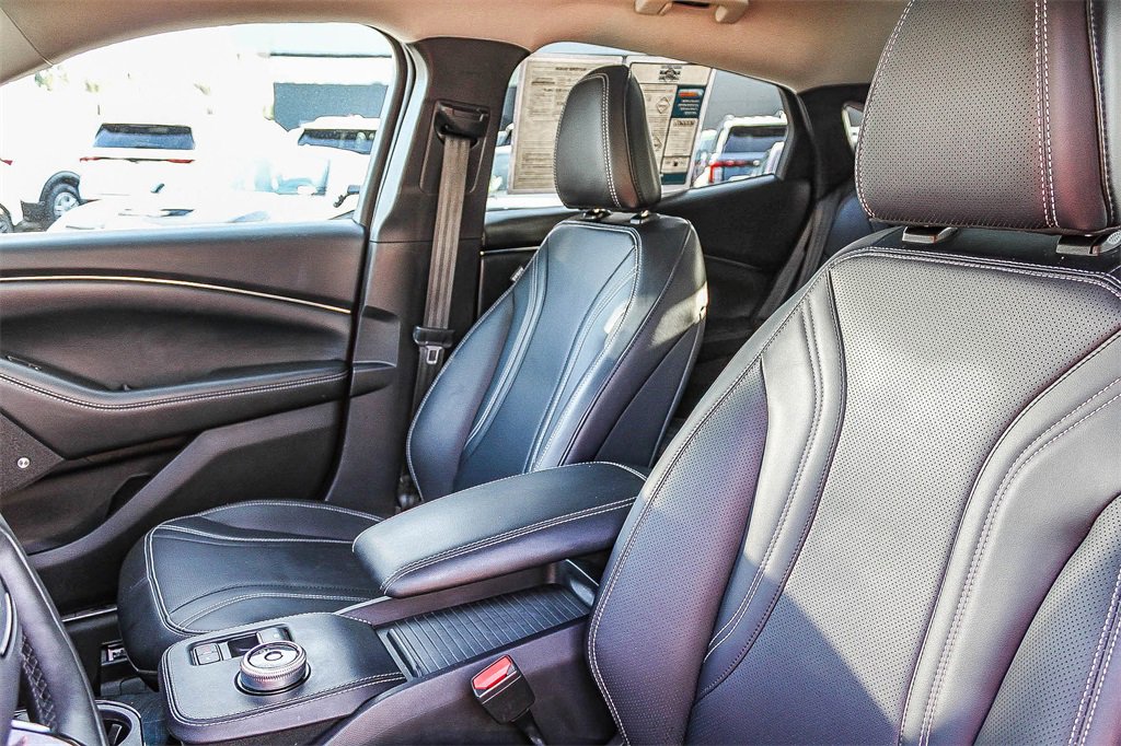 Used 2021 Ford Mustang Mach-E Premium image 22