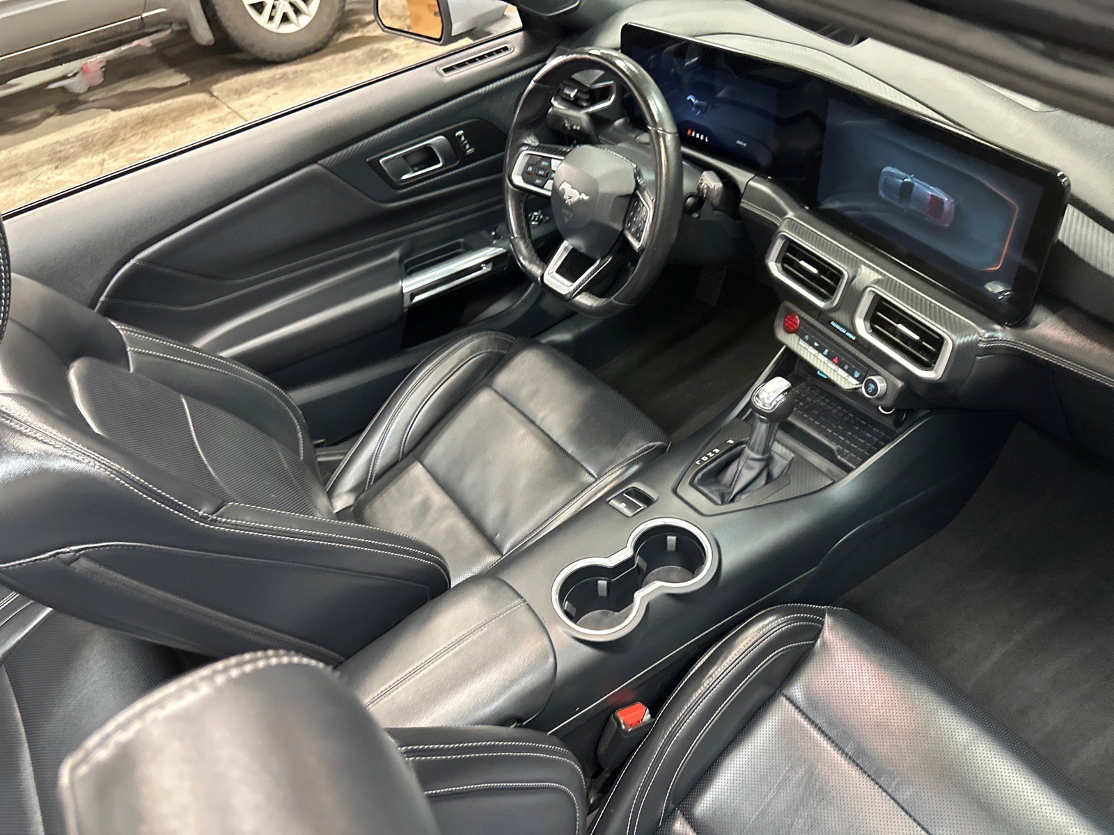 Used 2024 Ford Mustang Premium image 33