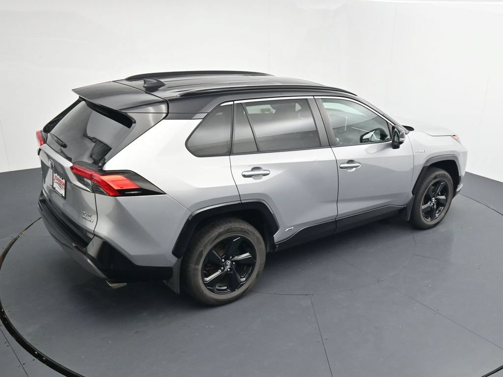 Used 2021 Toyota RAV4 XSE AWD/4WD image 31