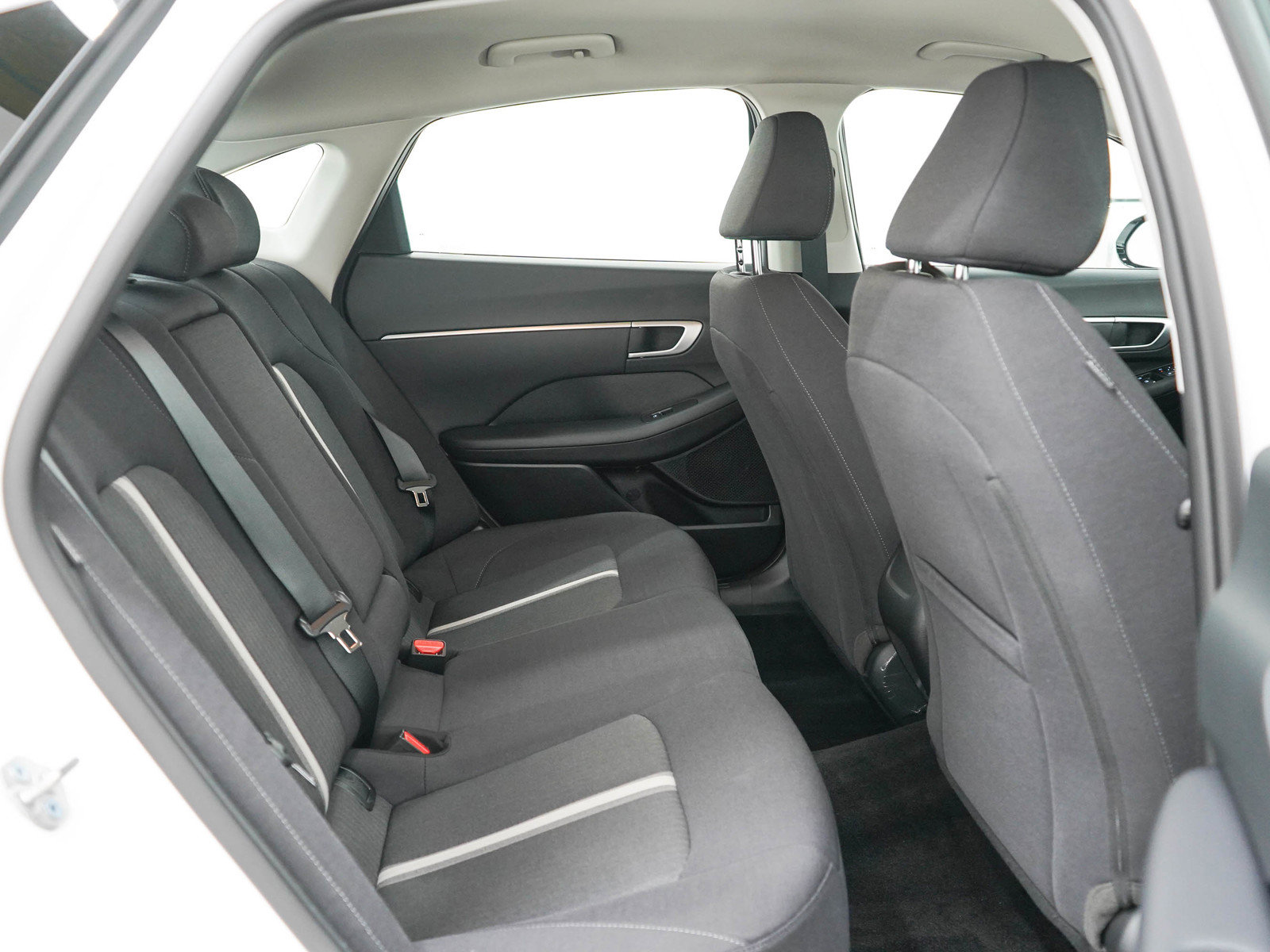 Used 2026 Hyundai Sonata SEL FWD image 12