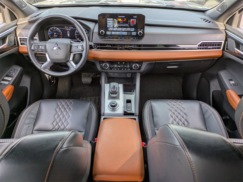 Used 2022 Mitsubishi Outlander SEL image 18