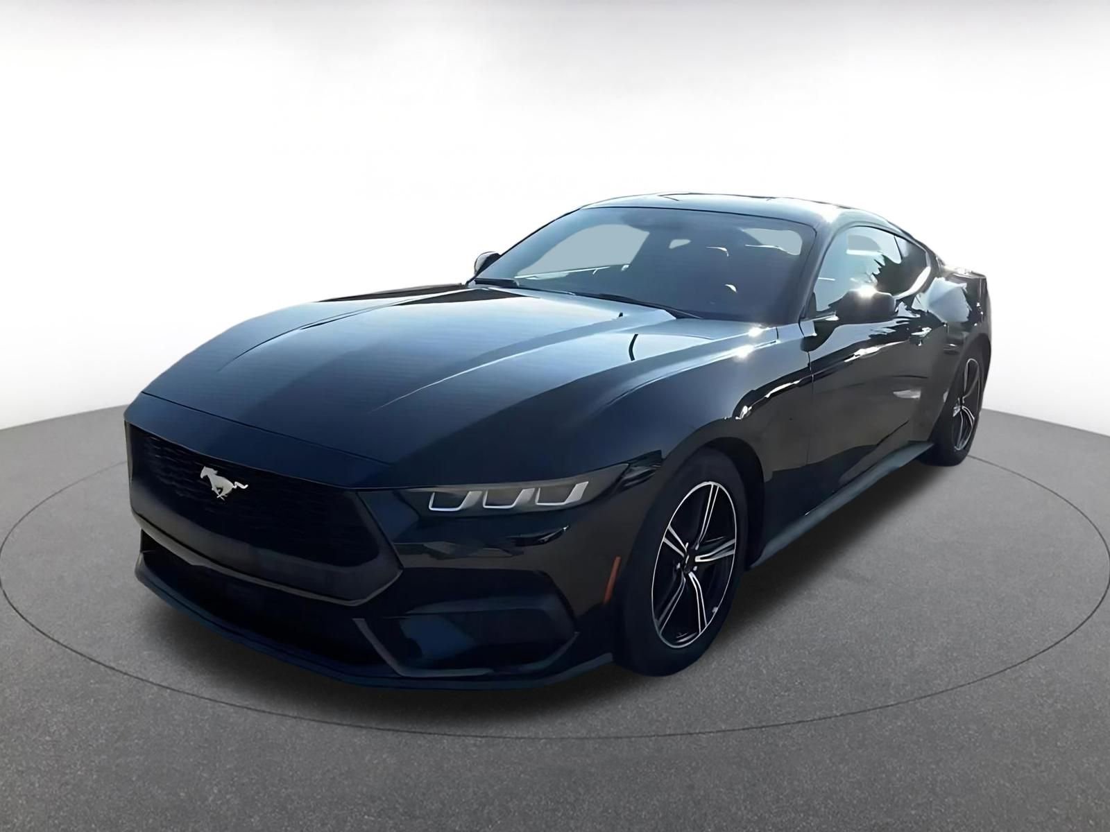 Used 2024 Ford Mustang Premium image 7