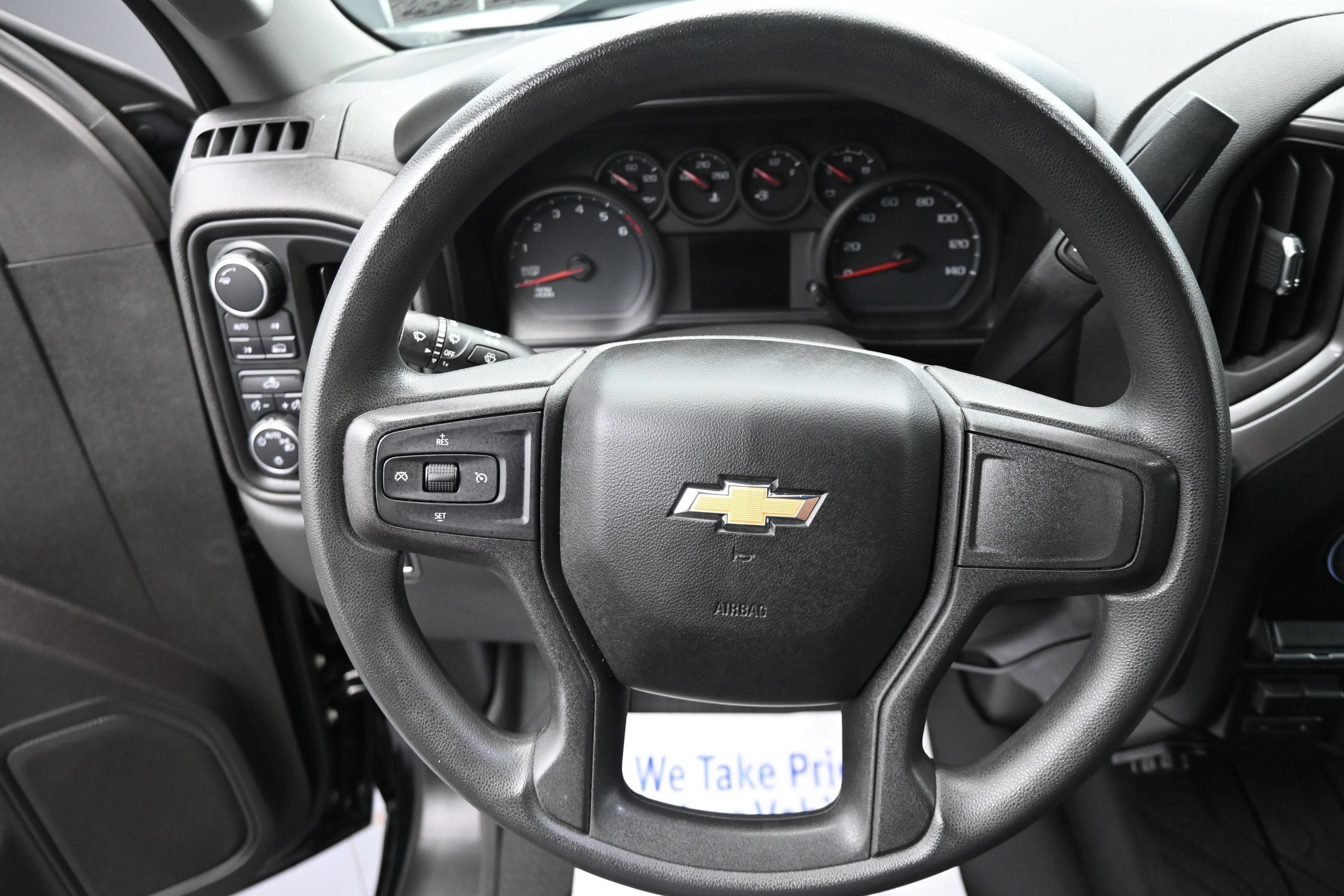 Used 2021 Chevrolet Silverado 1500 Custom AWD/4WD image 12