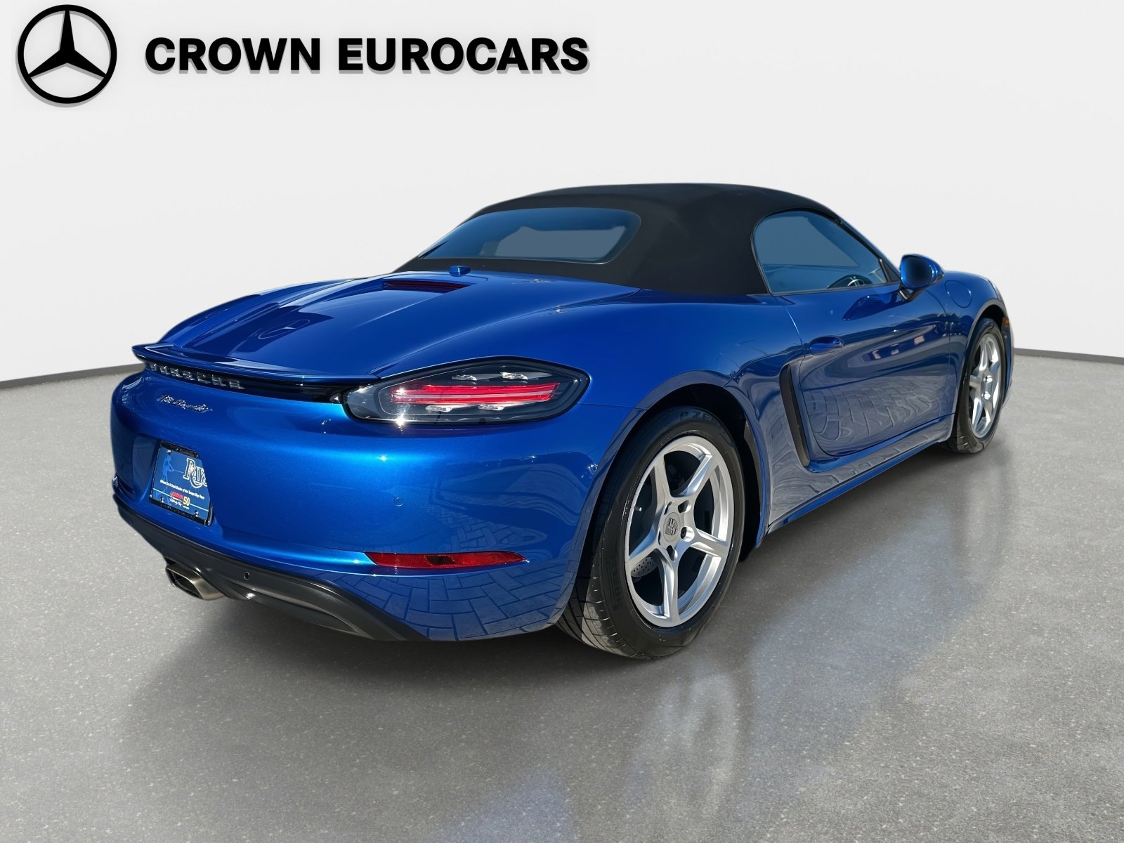 Used 2017 Porsche 718 Boxster Base image 10