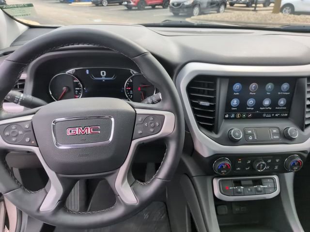 Used 2023 GMC Acadia SLT w/ Technology Package image 25