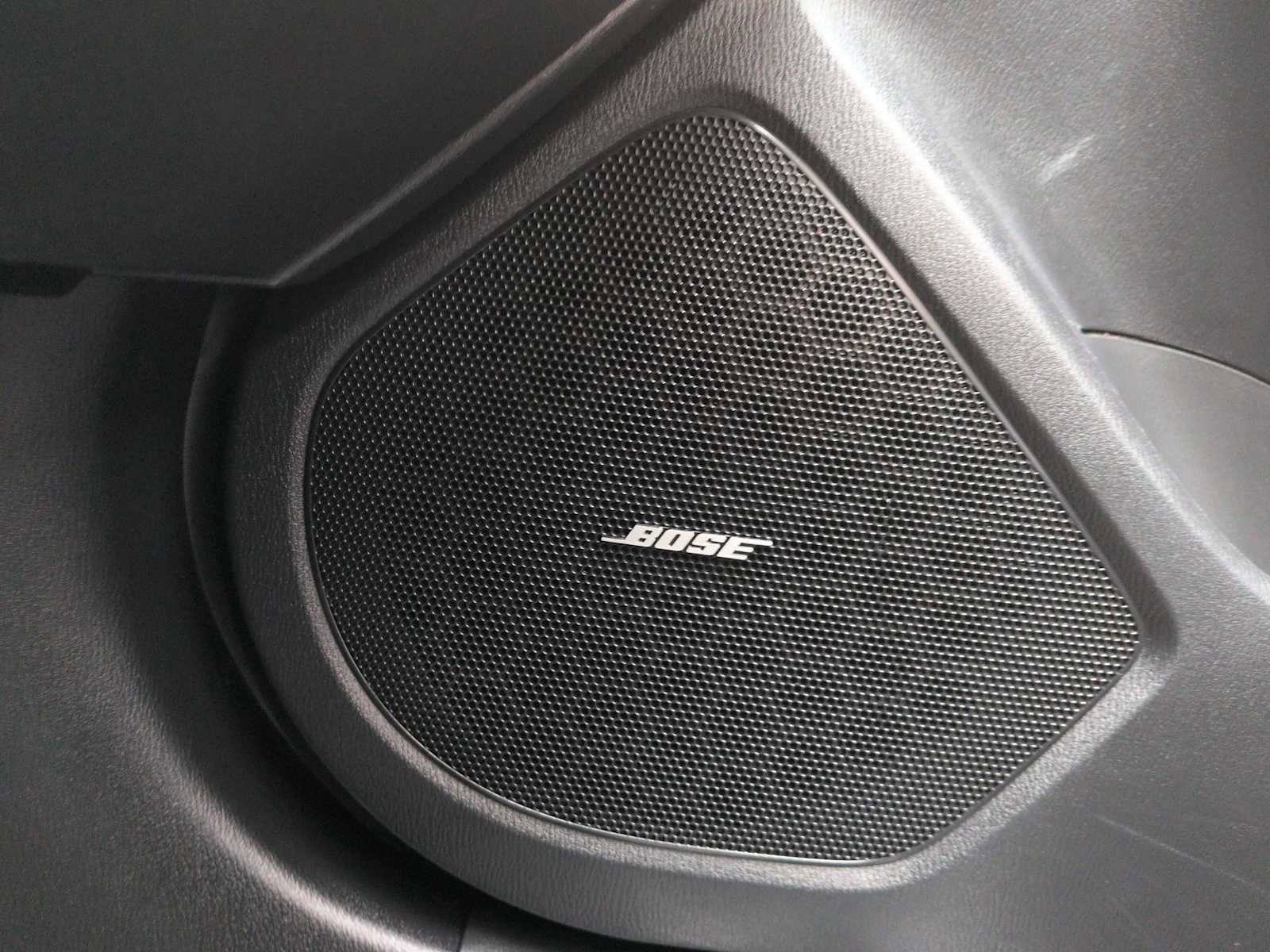 Used 2018 MAZDA MAZDA3 Grand Touring w/ Premium Equipment Package FWD image 32