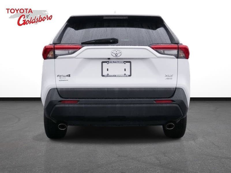 Used 2023 Toyota RAV4 XLE image 7