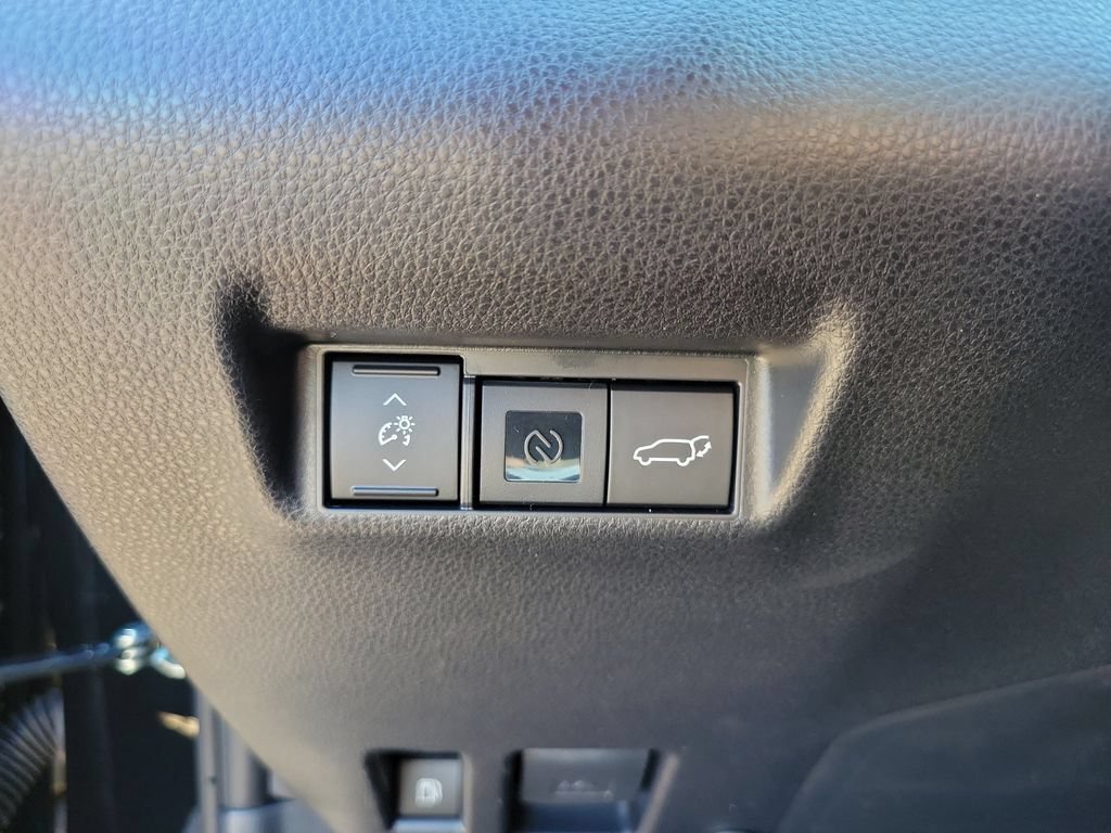 New 2026 Toyota RAV4 XSE AWD/4WD image 26