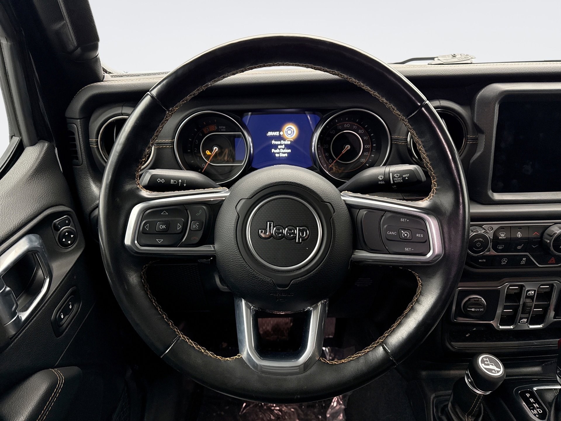 Used 2022 Jeep Gladiator Overland image 12