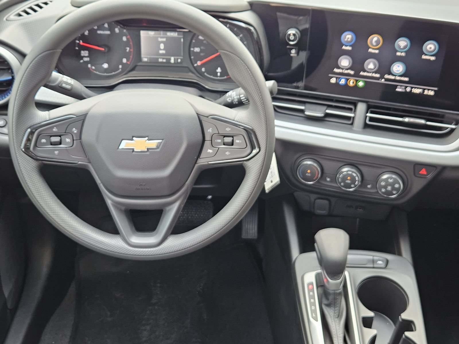 New 2026 Chevrolet Trax LS w/ LS Convenience Package FWD image 26