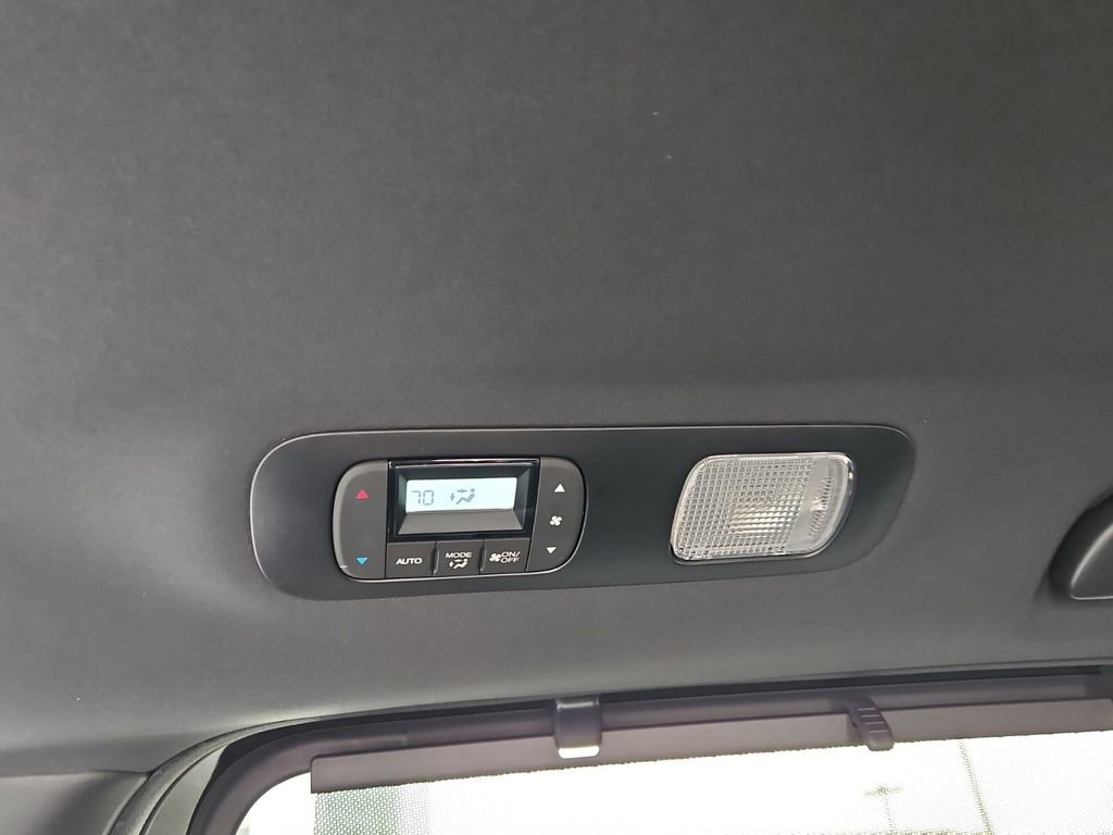 Used 2023 Honda Odyssey Sport image 16