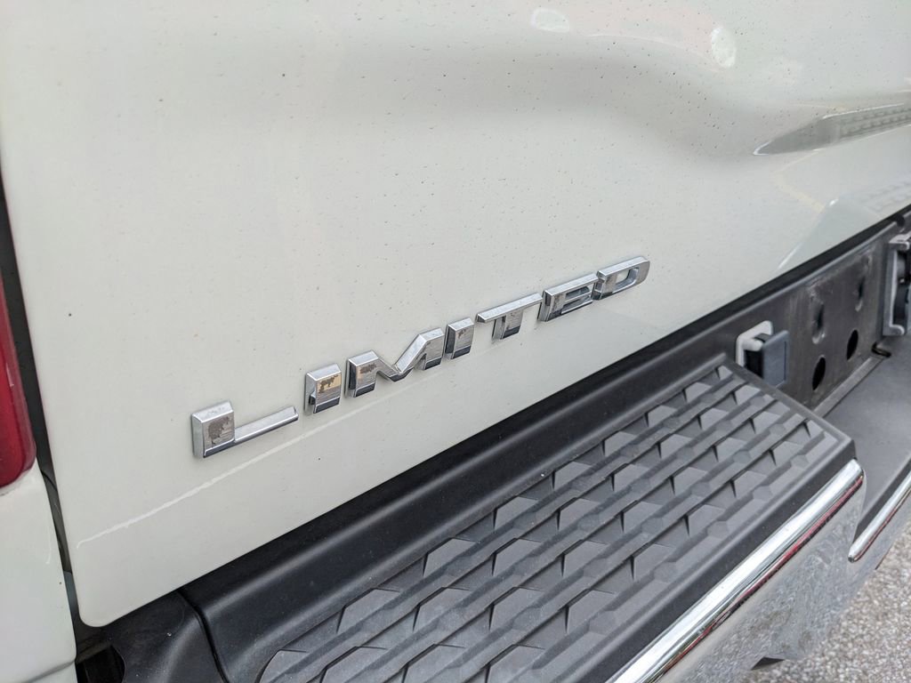 Used 2022 RAM 3500 Limited image 15