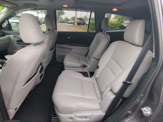 Used 2021 Honda Pilot Elite image 15