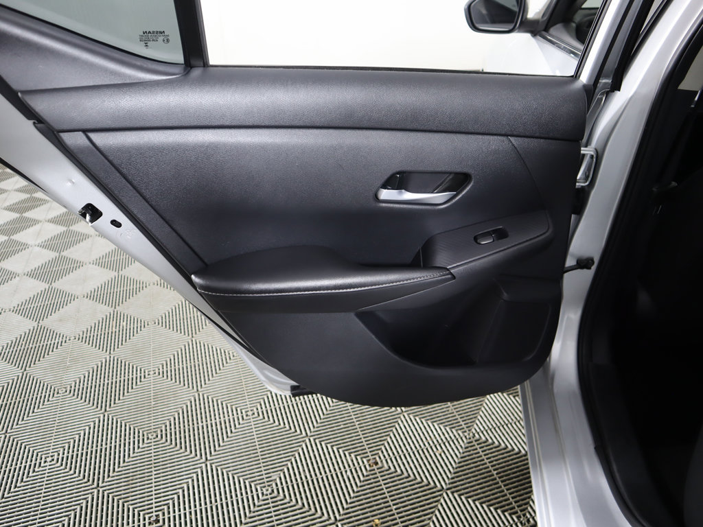 Used 2023 Nissan Sentra SV FWD image 22