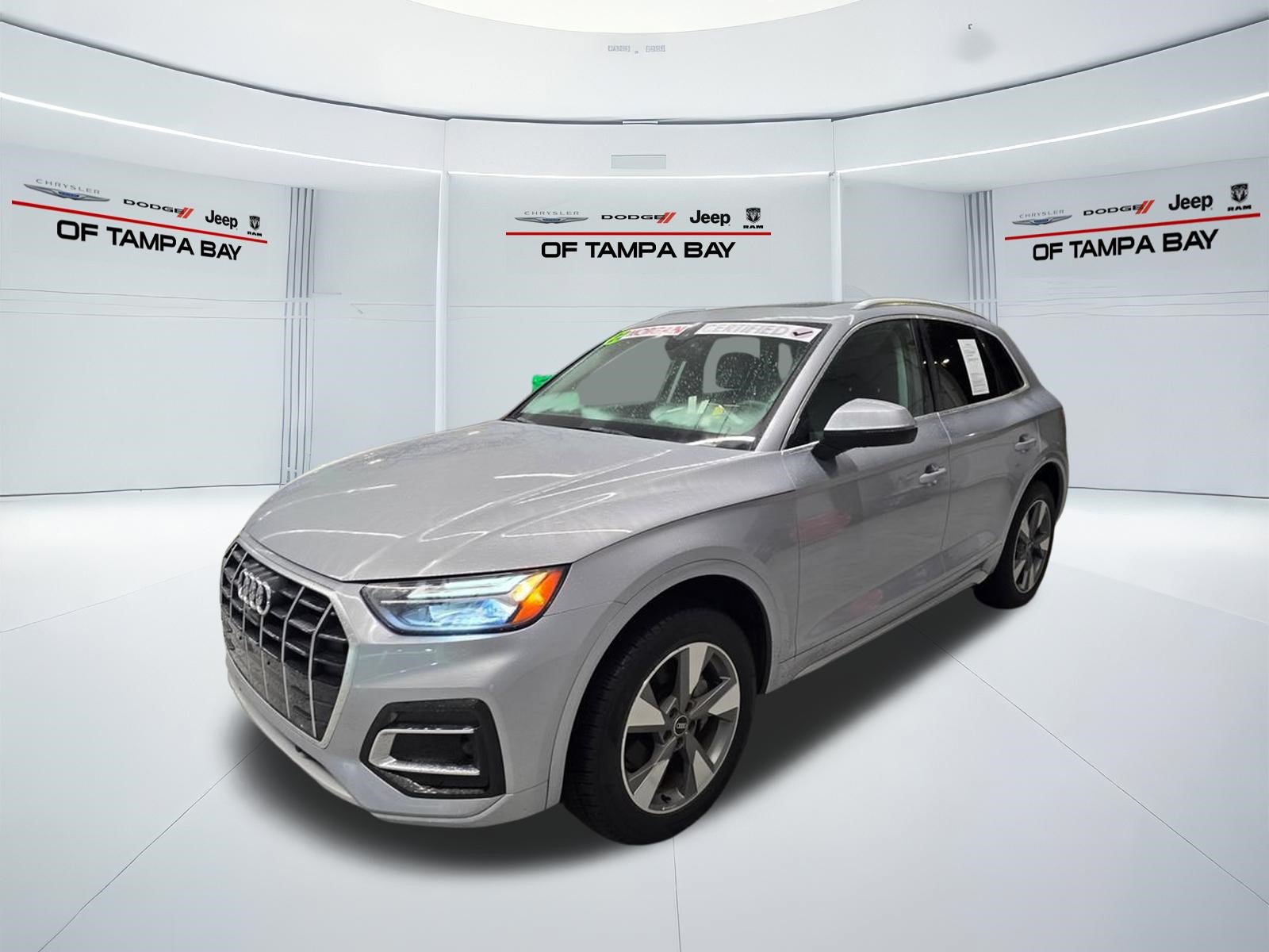 Used 2022 Audi Q5 2.0T Premium Plus AWD/4WD image 2