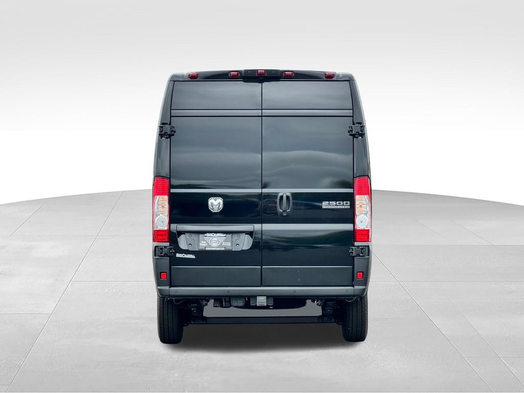 New 2026 RAM ProMaster 2500 w/ Quick Order Package 22G SLT FWD image 6