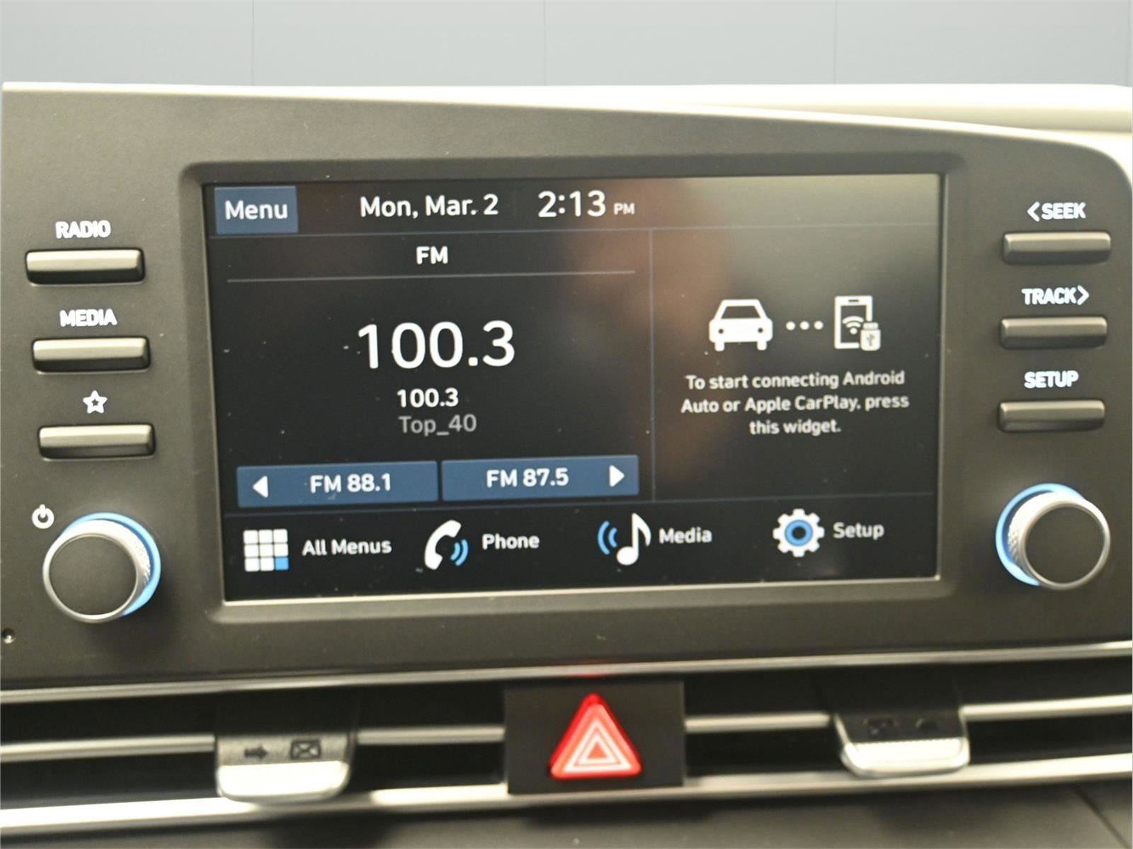 New 2026 Hyundai Elantra SE image 12