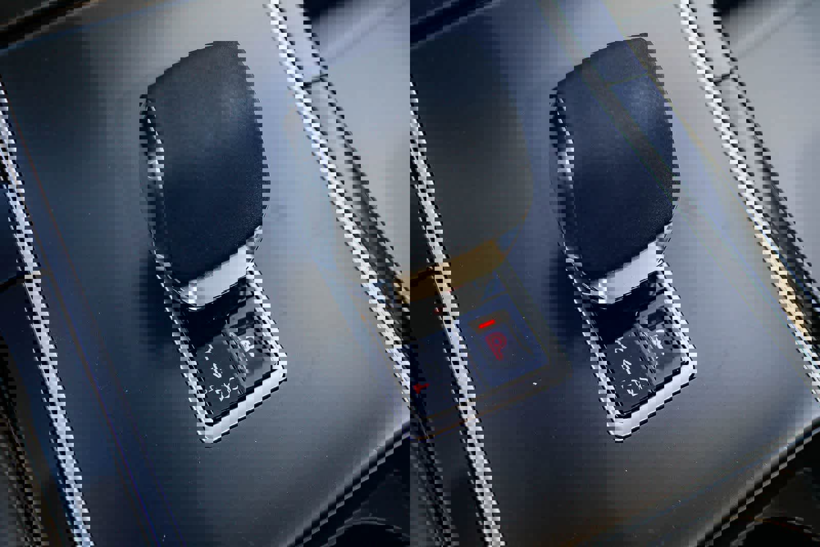 Used 2025 Land Rover Range Rover Velar Dynamic SE image 24