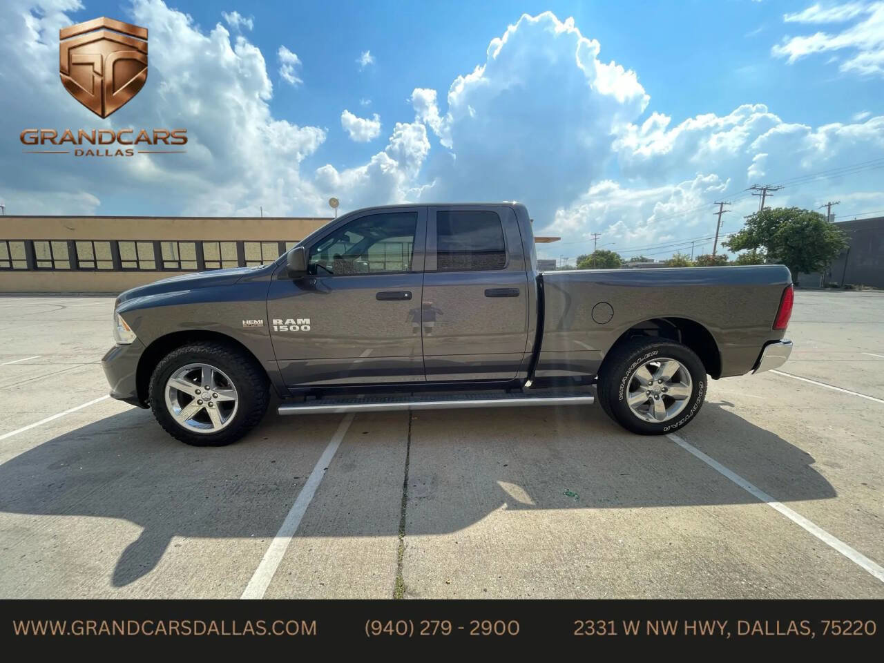 Used 2017 RAM 1500 Express image 2