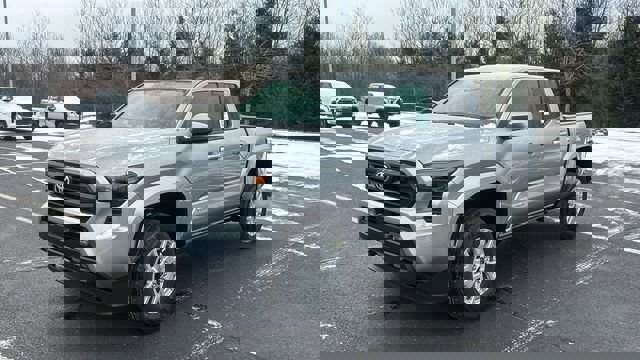 New 2026 Toyota Tacoma SR5 image 2