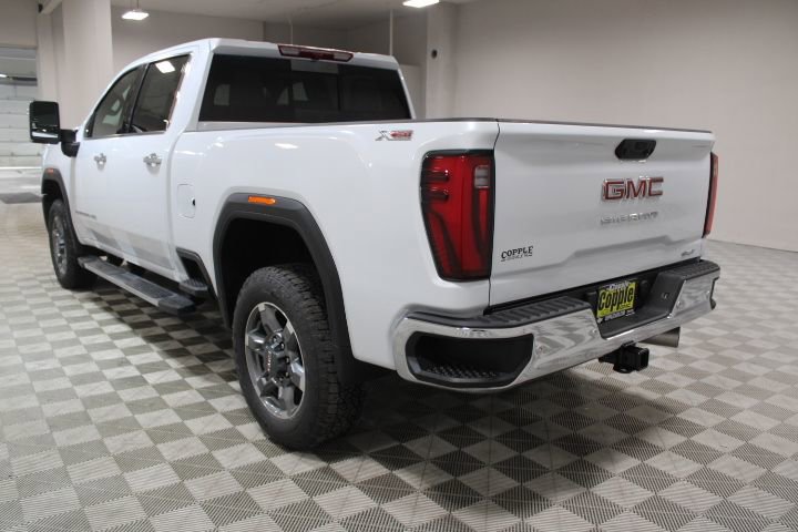 New 2026 GMC Sierra 2500 SLT w/ SLT Premium Package image 9