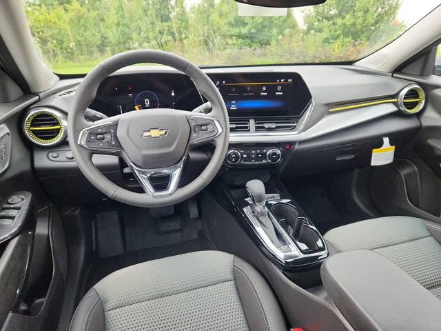 New 2026 Chevrolet Trax LT w/ Driver Confidence Package FWD image 20