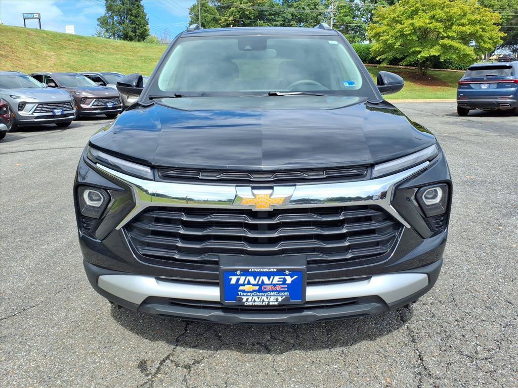 Used 2025 Chevrolet TrailBlazer LT AWD/4WD image 9
