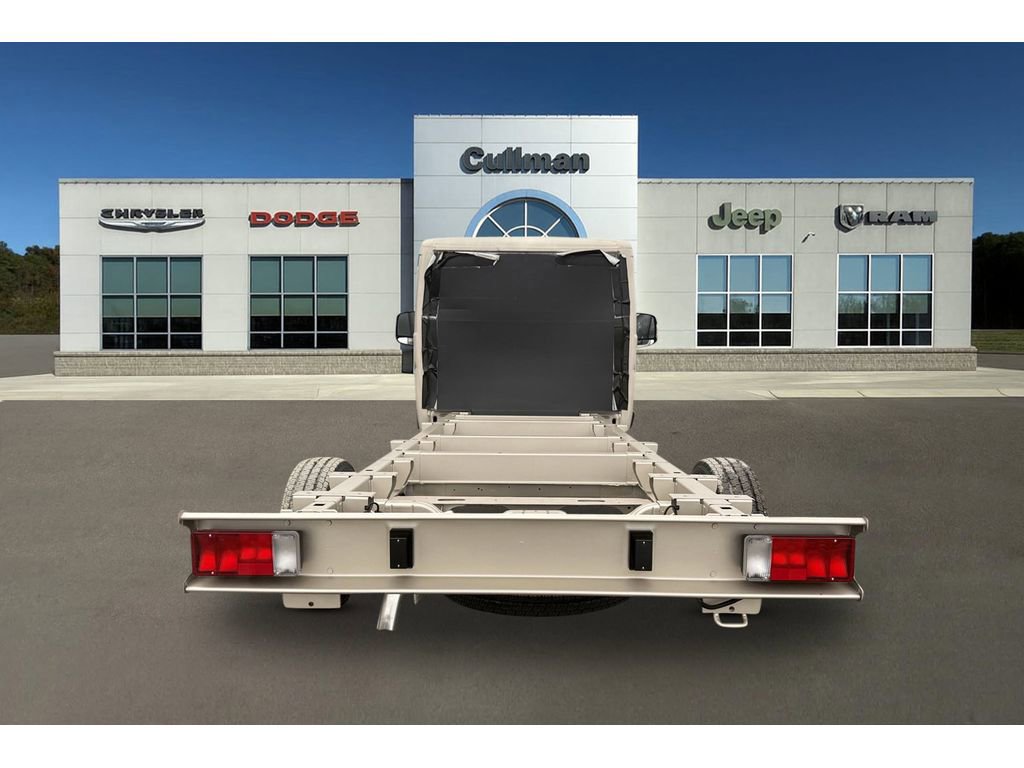 New 2025 RAM ProMaster 3500 w/ Quick Order Package 22G SLT image 4