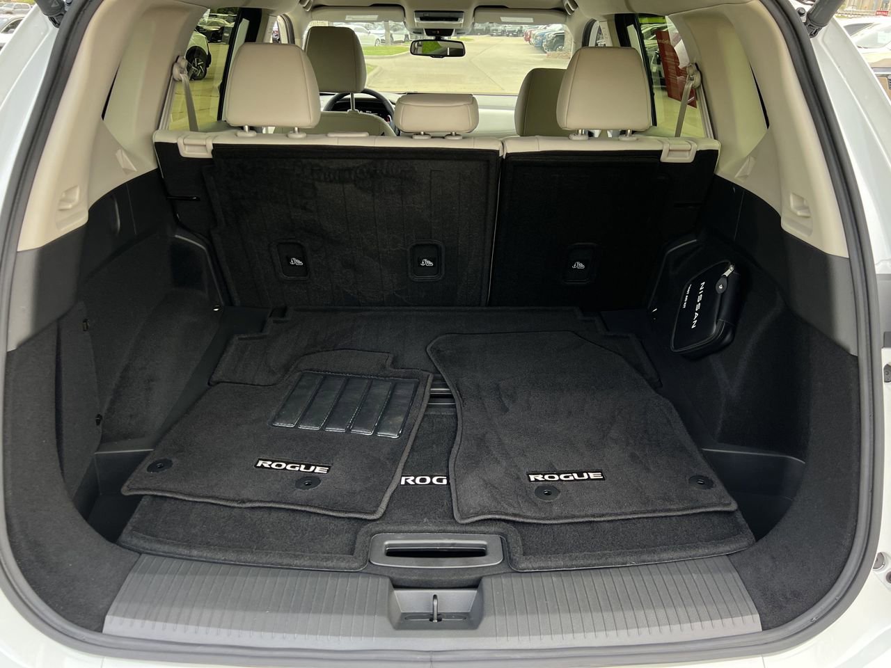 Certified 2025 Nissan Rogue SL image 23