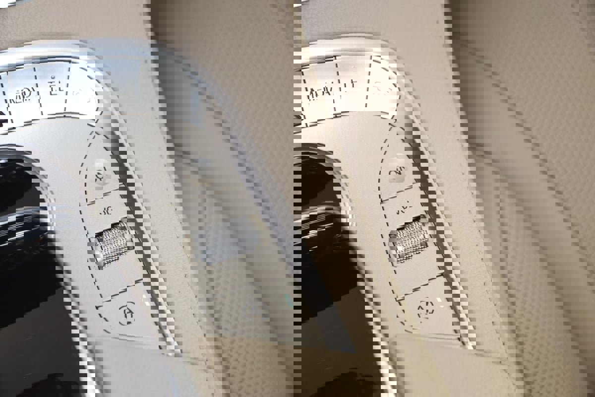 Used 2015 Mercedes-Benz S 550 4MATIC Sedan image 42