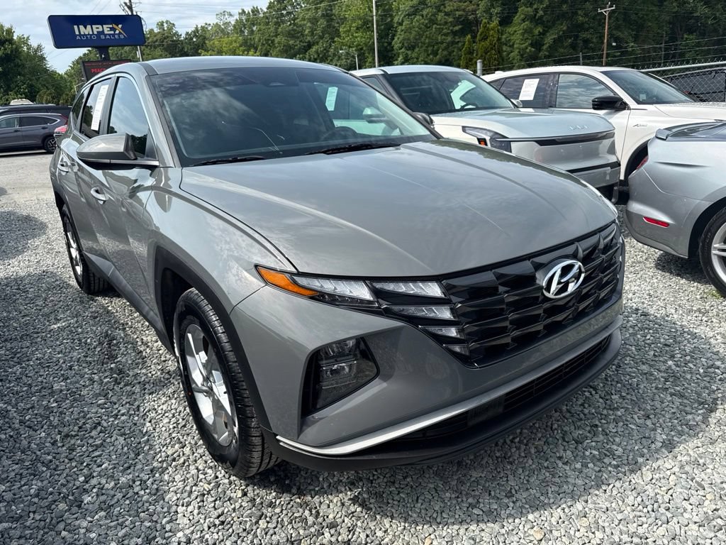 Used 2024 Hyundai Tucson SE FWD image 2