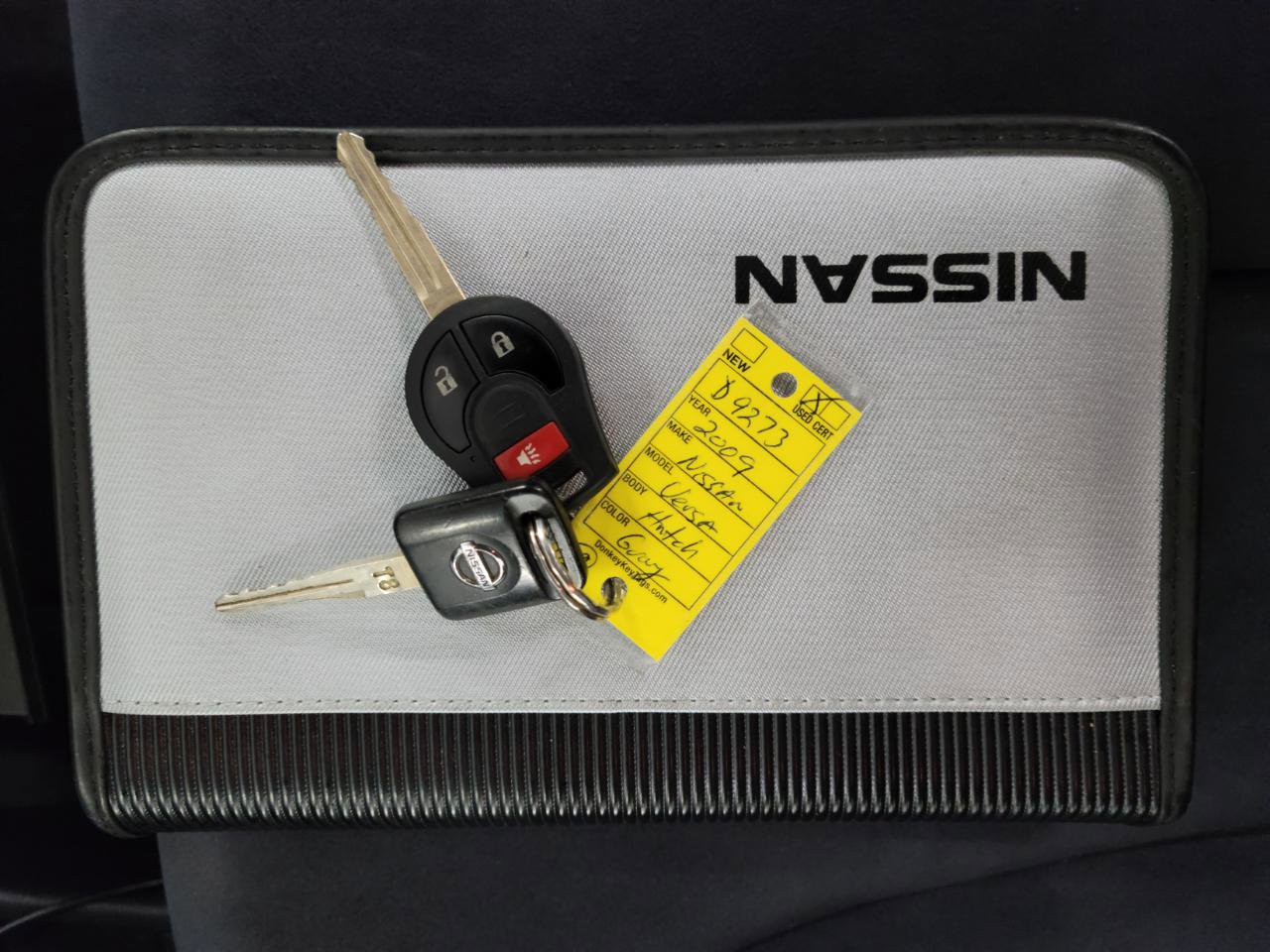 Used 2009 Nissan Versa 1.8 S w/ PWR Pkg FWD image 23
