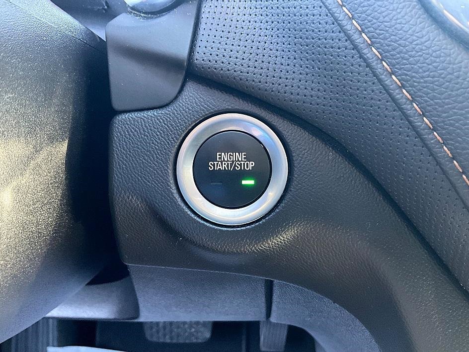 Used 2019 Chevrolet Equinox Premier image 18