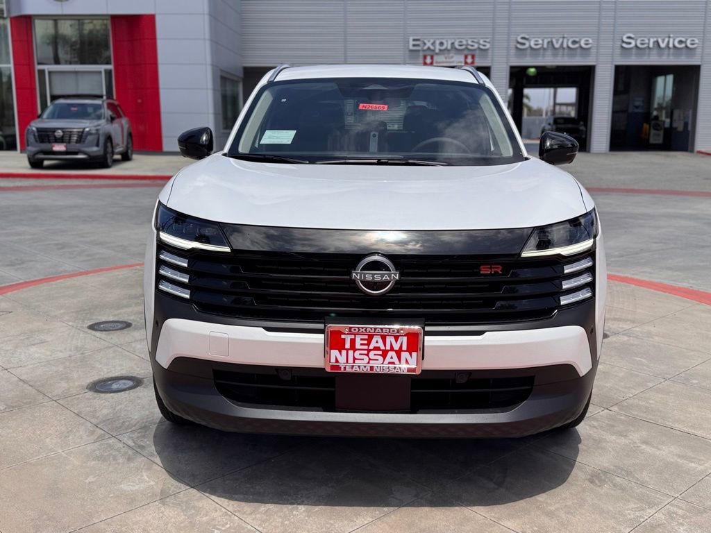 New 2026 Nissan Kicks SR FWD image 3