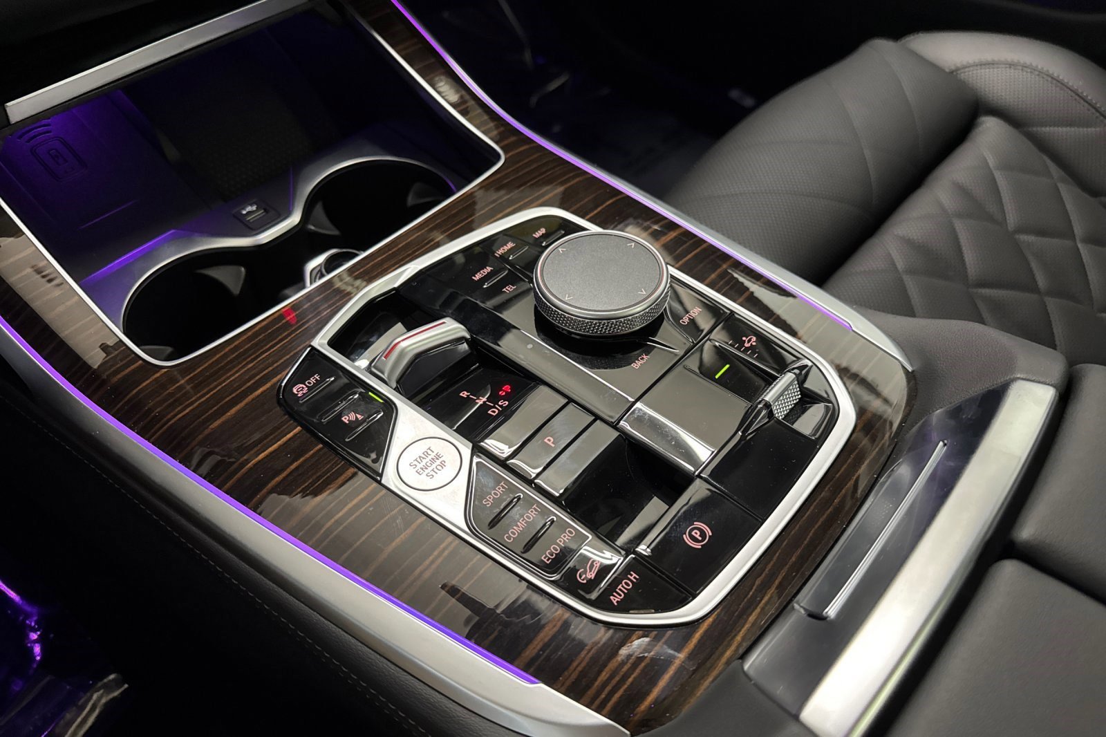 Used 2026 BMW X7 xDrive40i w/ Premium Package AWD/4WD image 17