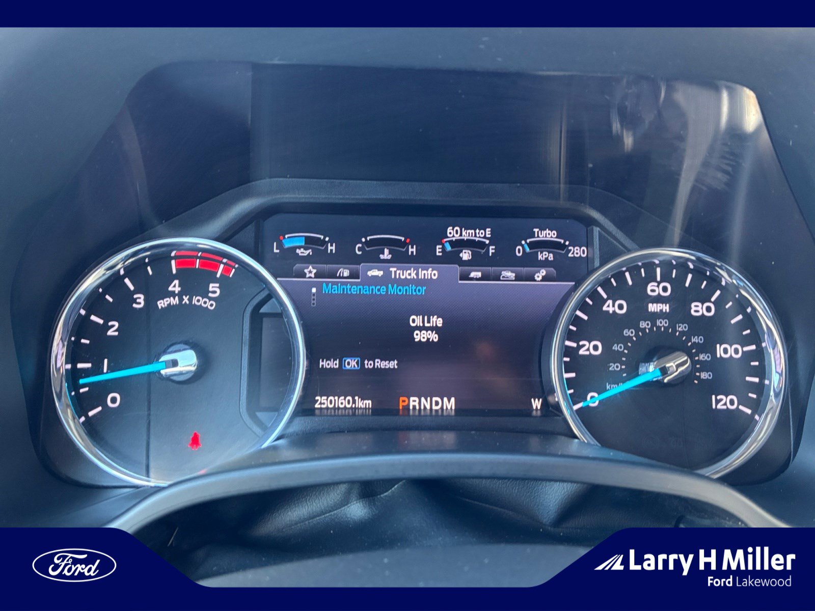 Used 2021 Ford F350 Lariat w/ Lariat Ultimate Package image 11