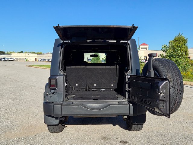 Used 2017 Jeep Wrangler Unlimited Sport w/ Quick Order Package 24S AWD/4WD image 10