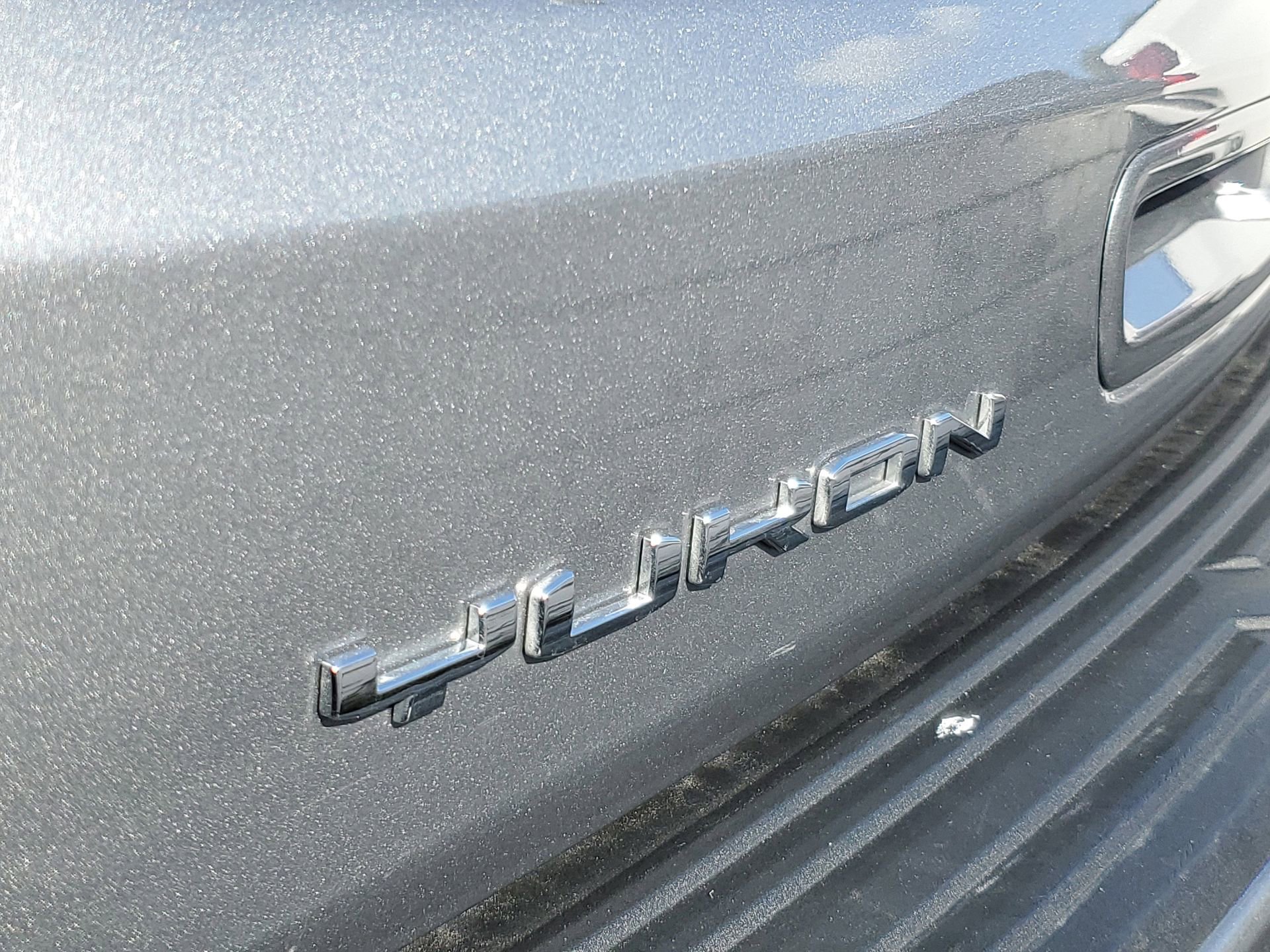 Used 2024 GMC Yukon Denali image 6