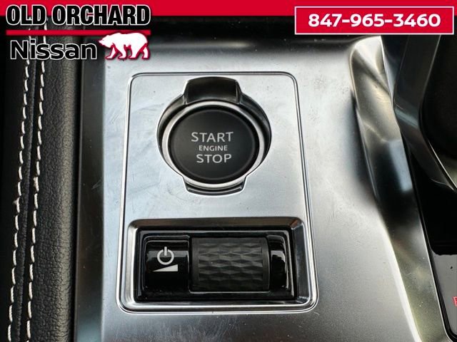 Used 2025 Jaguar F-PACE R-Dynamic S image 18