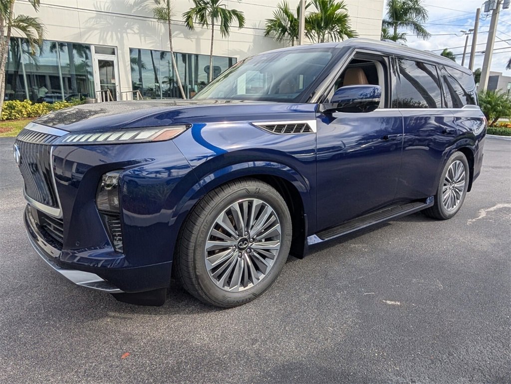 New 2026 INFINITI QX80 Luxe w/ Exterior Package image 4