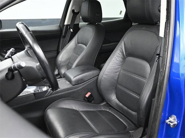 Used 2018 Jaguar E-PACE S image 6