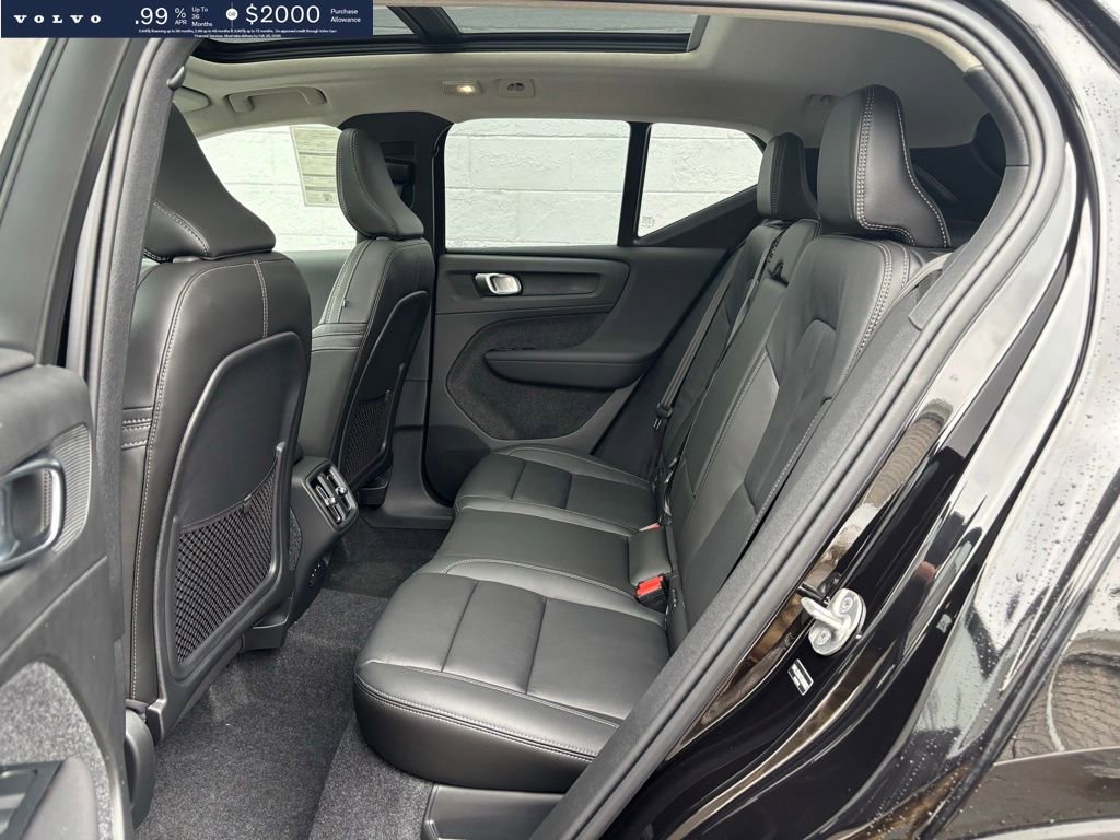 New 2026 Volvo XC40 B5 Core w/ Protection Package Premier image 16