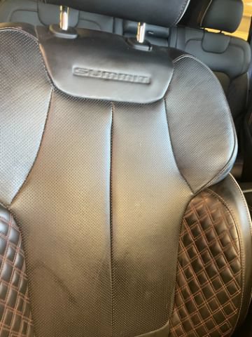 Used 2023 Jeep Grand Cherokee Summit AWD/4WD image 17