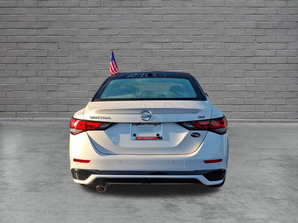 Certified 2025 Nissan Sentra SR FWD image 9